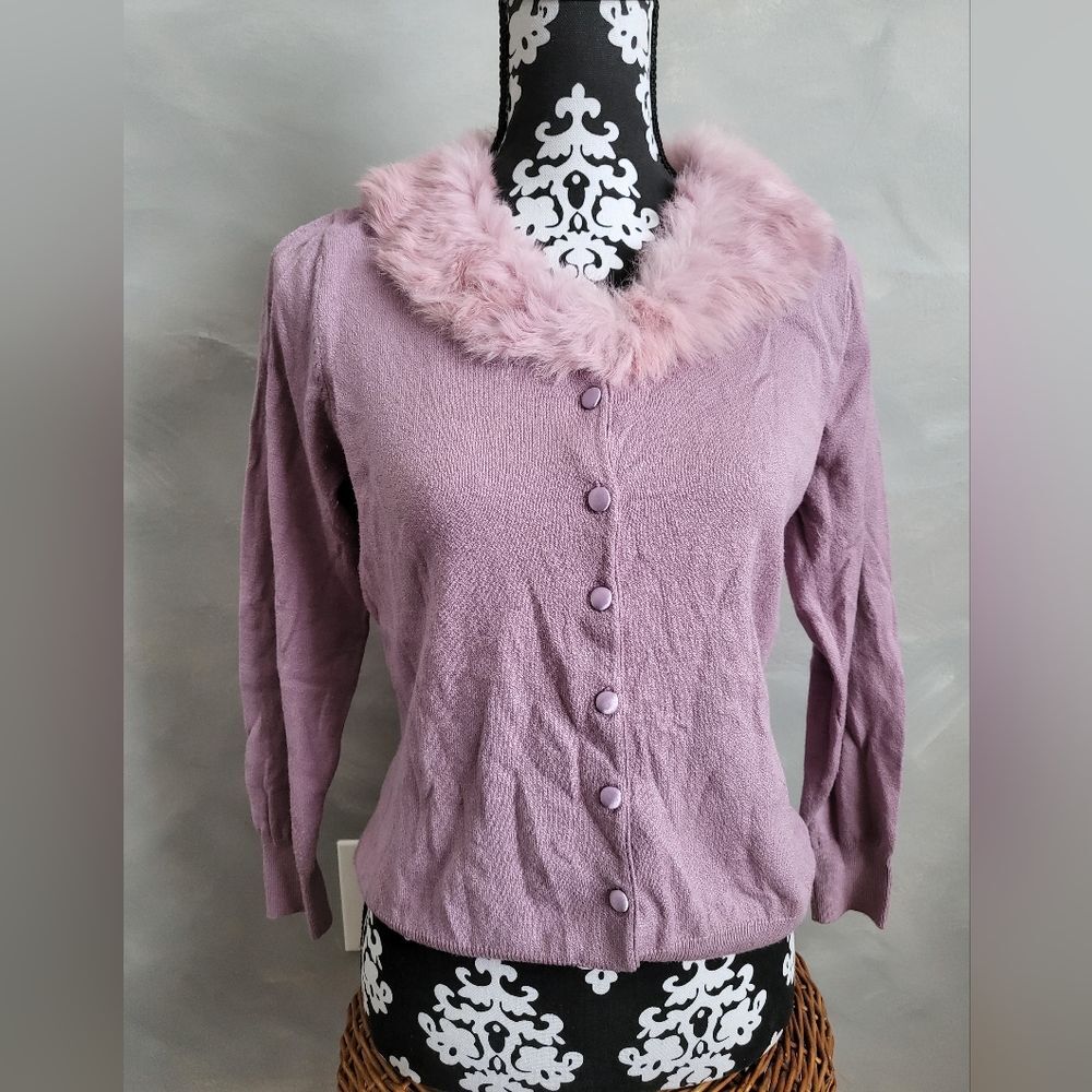 Worthington Lavender Purple faux fur Collar Button Close Cardigan Size L